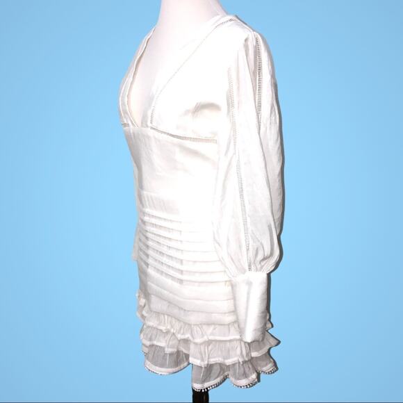 Amy Lynn Plunge Neck Long Sleeve White Mini Dress Medium NWT - Picture 4 of 9